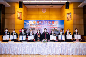 MoU singing ceremony between KMUTNB and seven Vocational Education Institution.