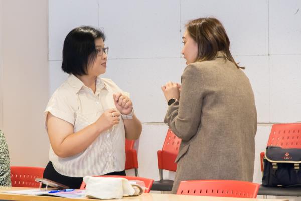 LINE_ALBUM_อบรมภาษาอังกฤษ 2567_240723_12