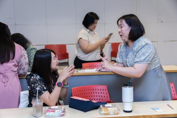 LINE_ALBUM_อบรมภาษาอังกฤษ 2567_240723_13