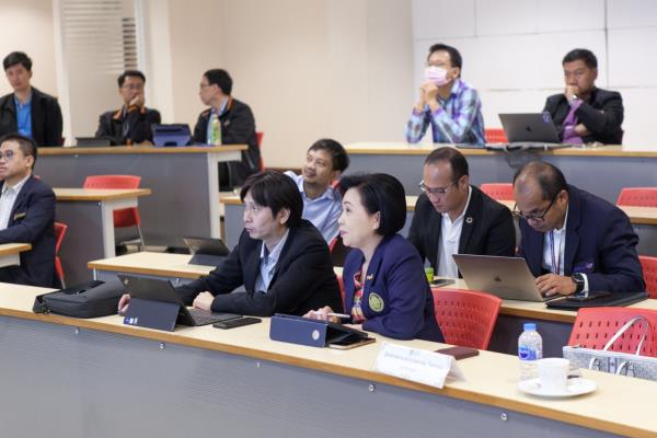 LINE_ALBUM_ข่าวประชุมเลขาคุรุสภา_240501_6