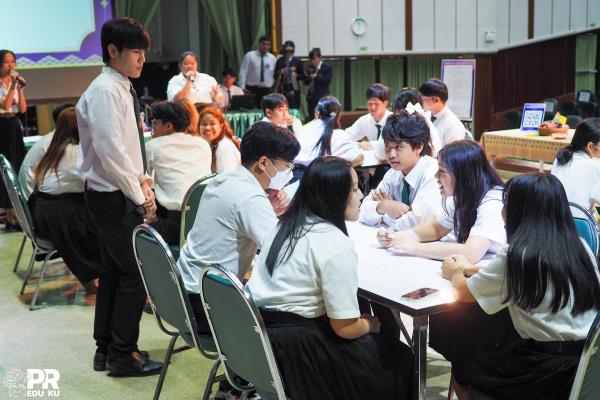 LINE_ALBUM_นักศึกษาภาคคอมพิวเตอร์ได้รางวัล 2567_240220_1