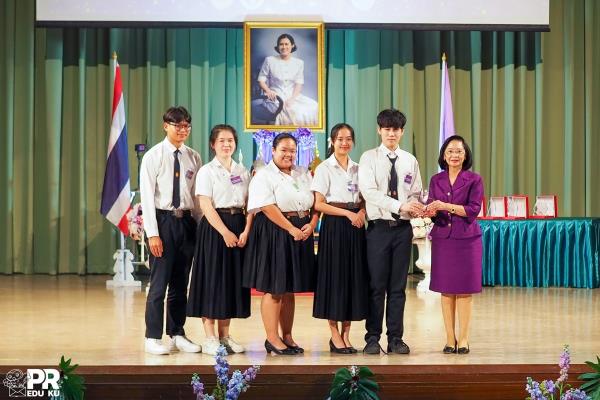 LINE_ALBUM_นักศึกษาภาคคอมพิวเตอร์ได้รางวัล 2567_240220_7