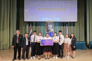 LINE_ALBUM_นักศึกษาภาคคอมพิวเตอร์ได้รางวัล 2567_240220_8