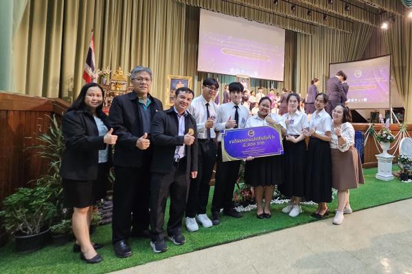 LINE_ALBUM_นักศึกษาภาคคอมพิวเตอร์ได้รางวัล 2567_240220_9