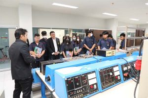 ราชภัฏเทพสตรีดูงาน_10