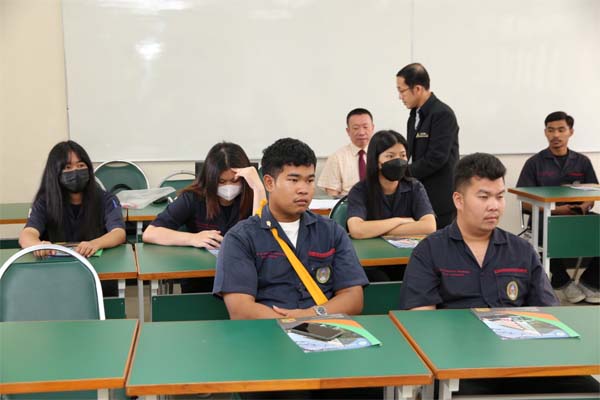 ราชภัฏเทพสตรีดูงาน_18