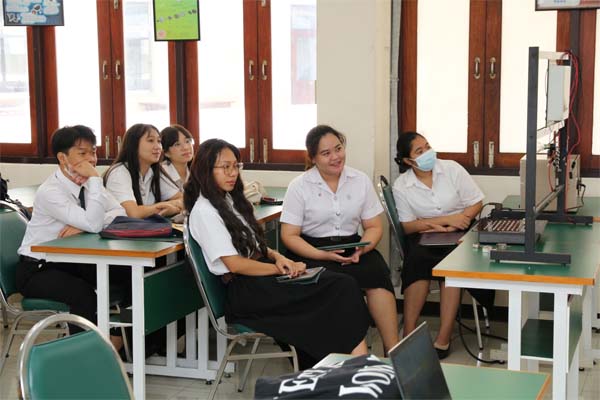 ราชภัฏเทพสตรีดูงาน_20